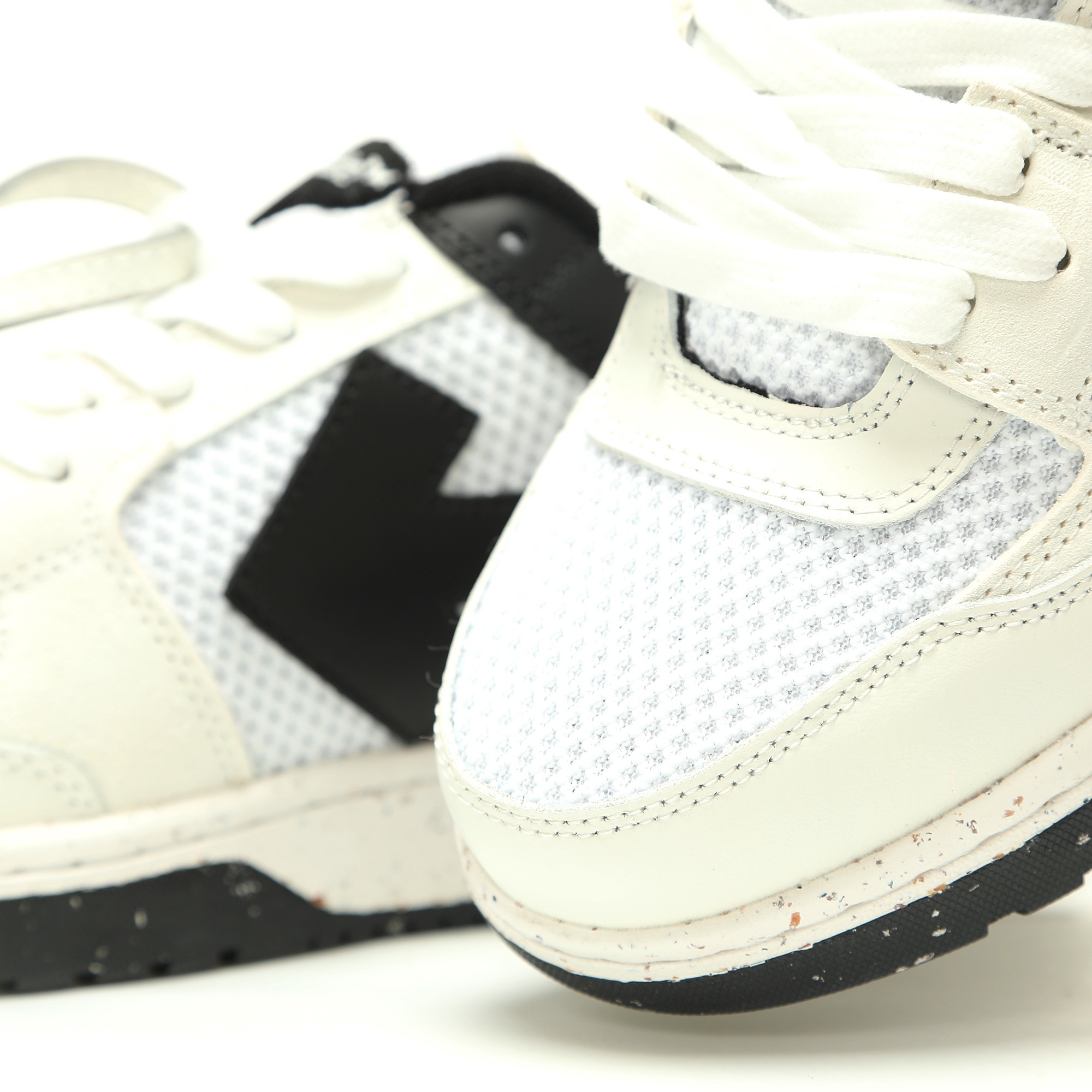 OMIA243F23LEA001 0110 (3)