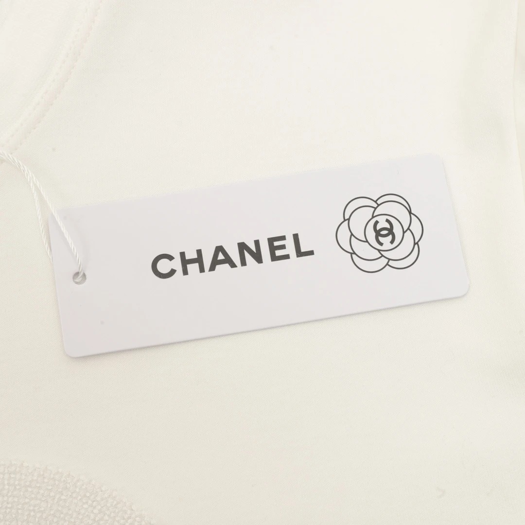 CHANEL-Topwear-M-XXXL-160202512241947_5-1.webp