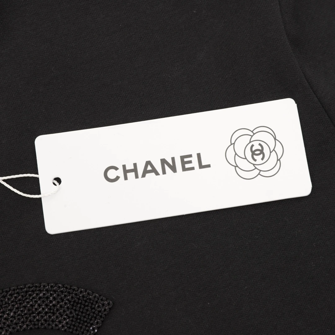 CHANEL-Topwear-M-XXXL-160202512241948_5-1.webp