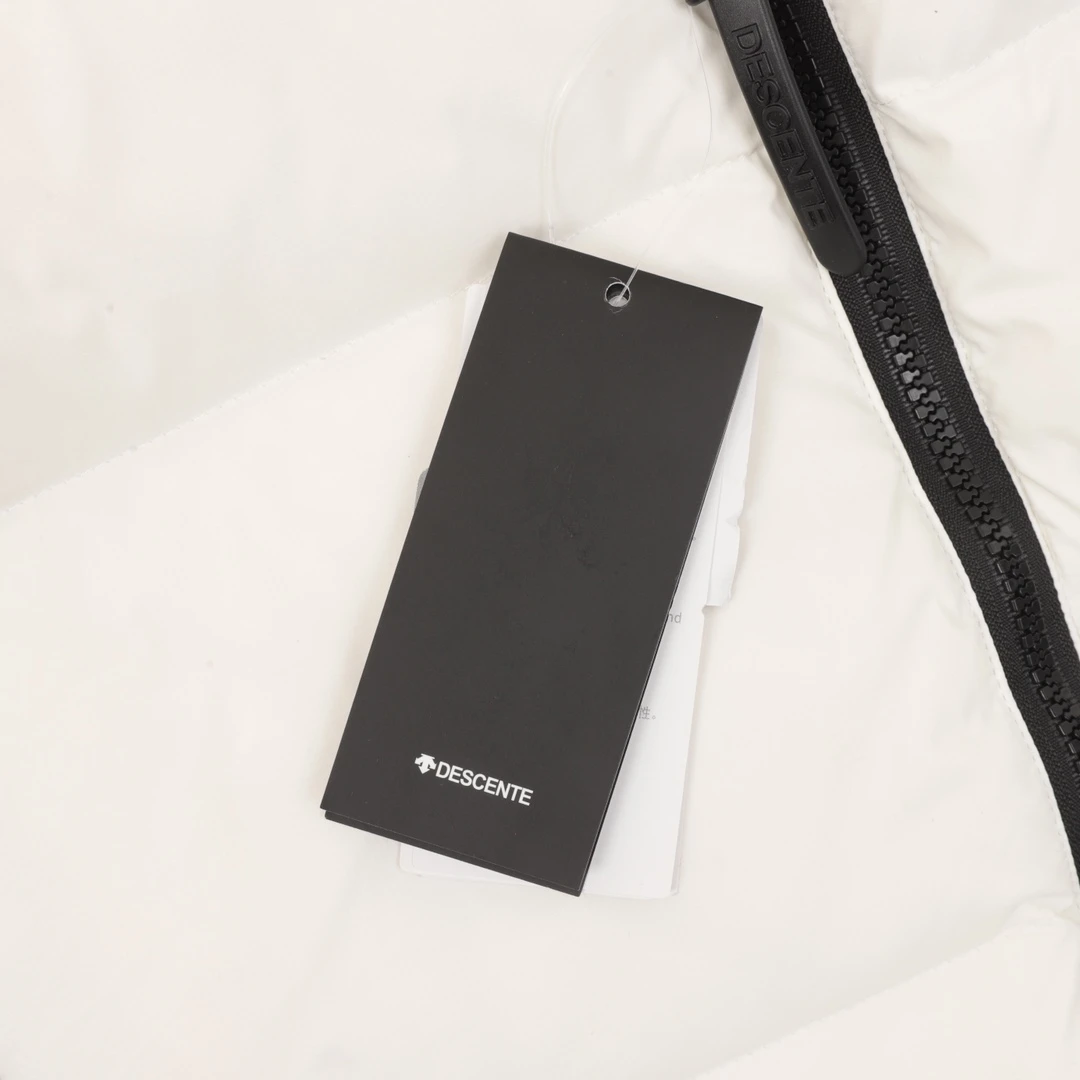 DESCENTE-Outwear-S-XL-530202512242013_6-1.webp
