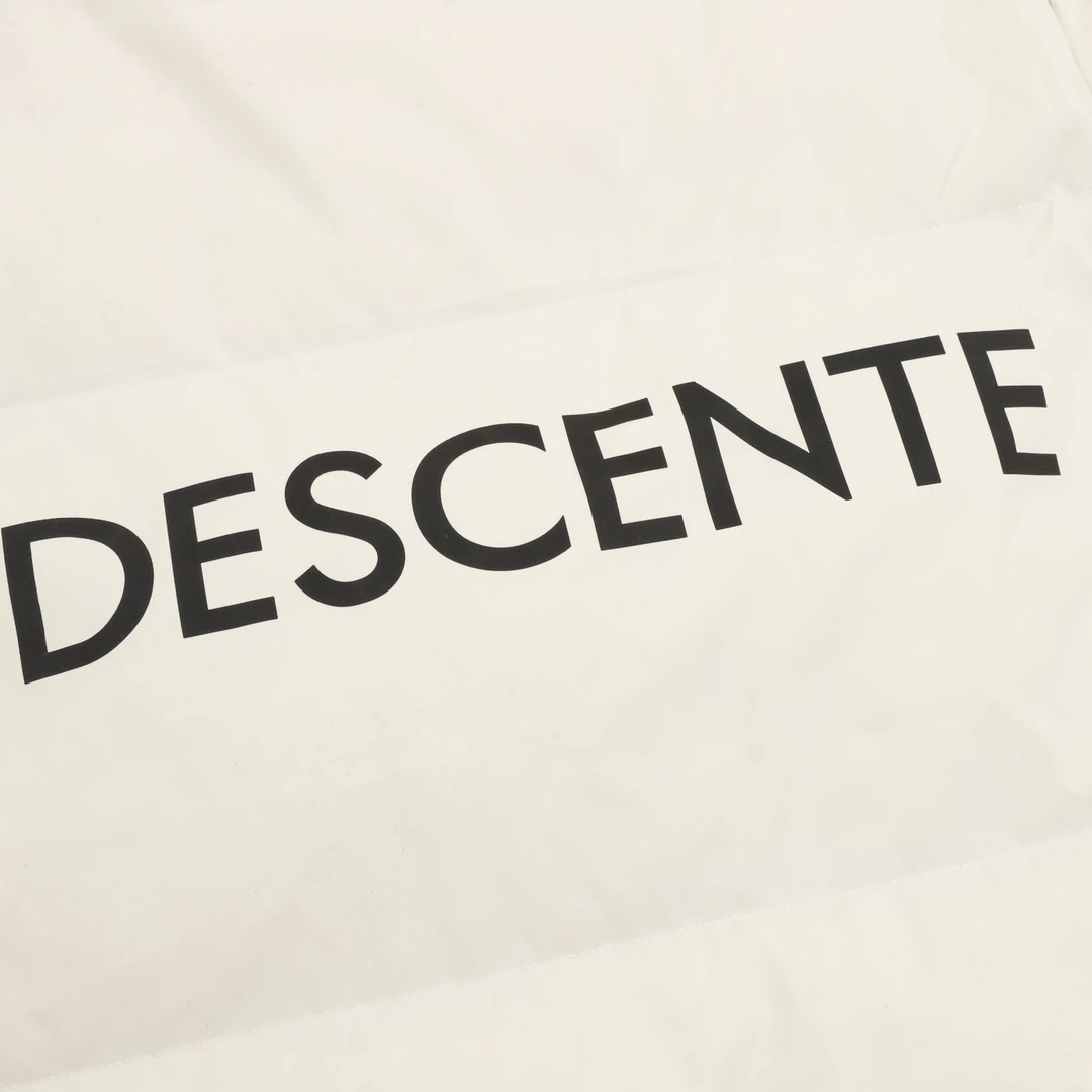 DESCENTE-Outwear-S-XXL-550202512242015_6-1.webp