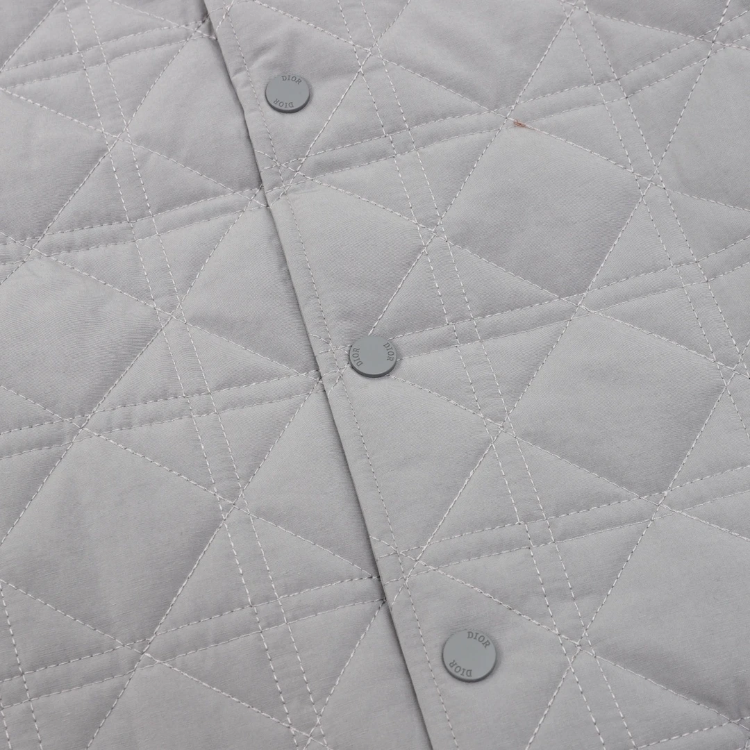 DIOR-Outwear-XS-L-380202512242188_4-1.webp
