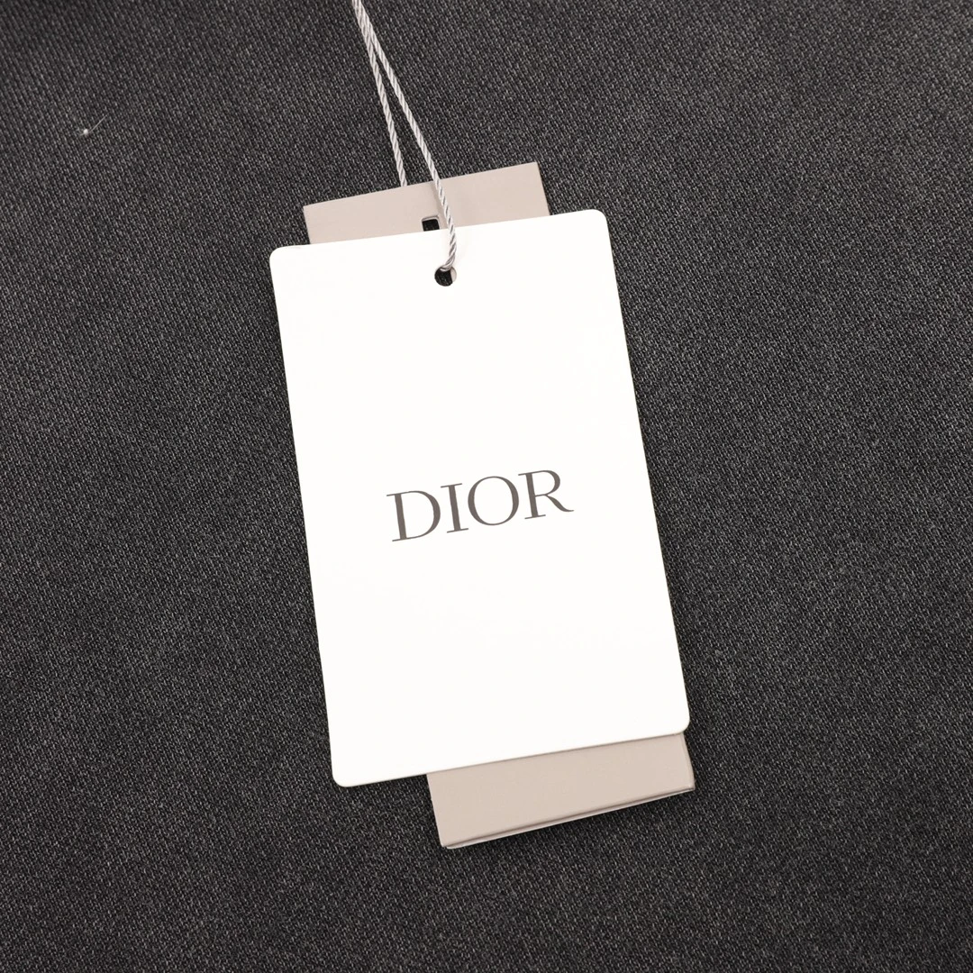 DIOR-Topwear-S-L-240202512242259_3-1.webp