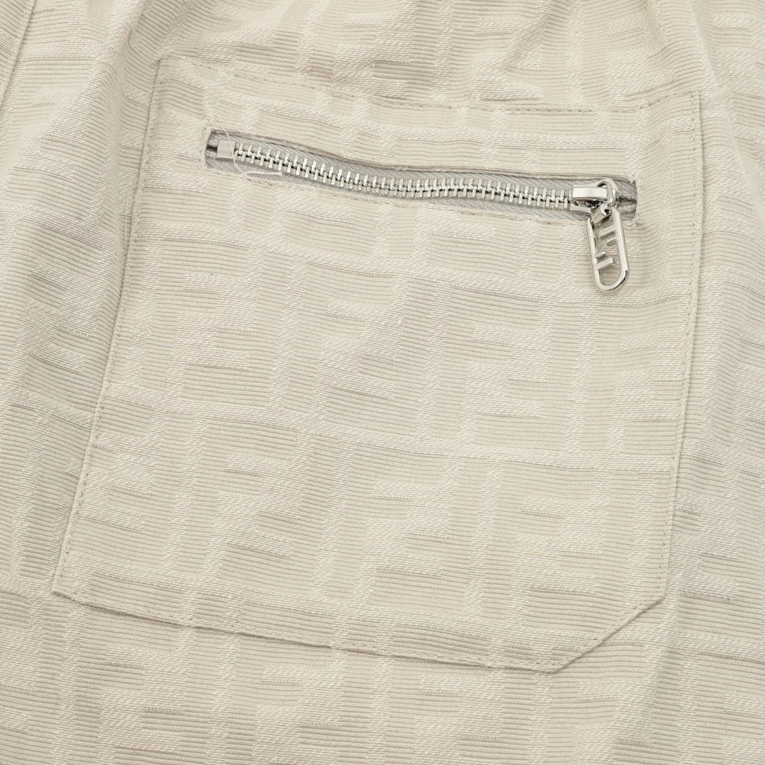 FENDI-Bottomwear-XS-L-220202512242587_6-1.webp