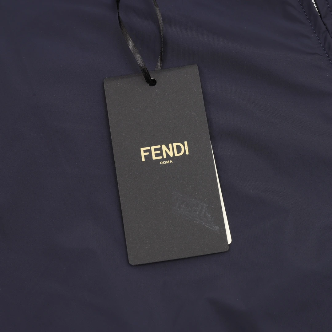 FENDI-Outwear-46-52-330202512242594_8-1.webp