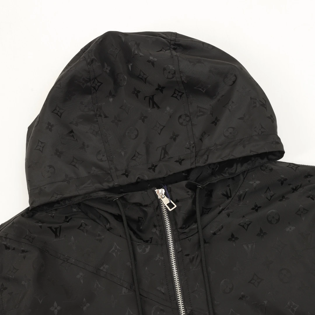 LV-Outwear-XS-L-280202512243582_3.webp