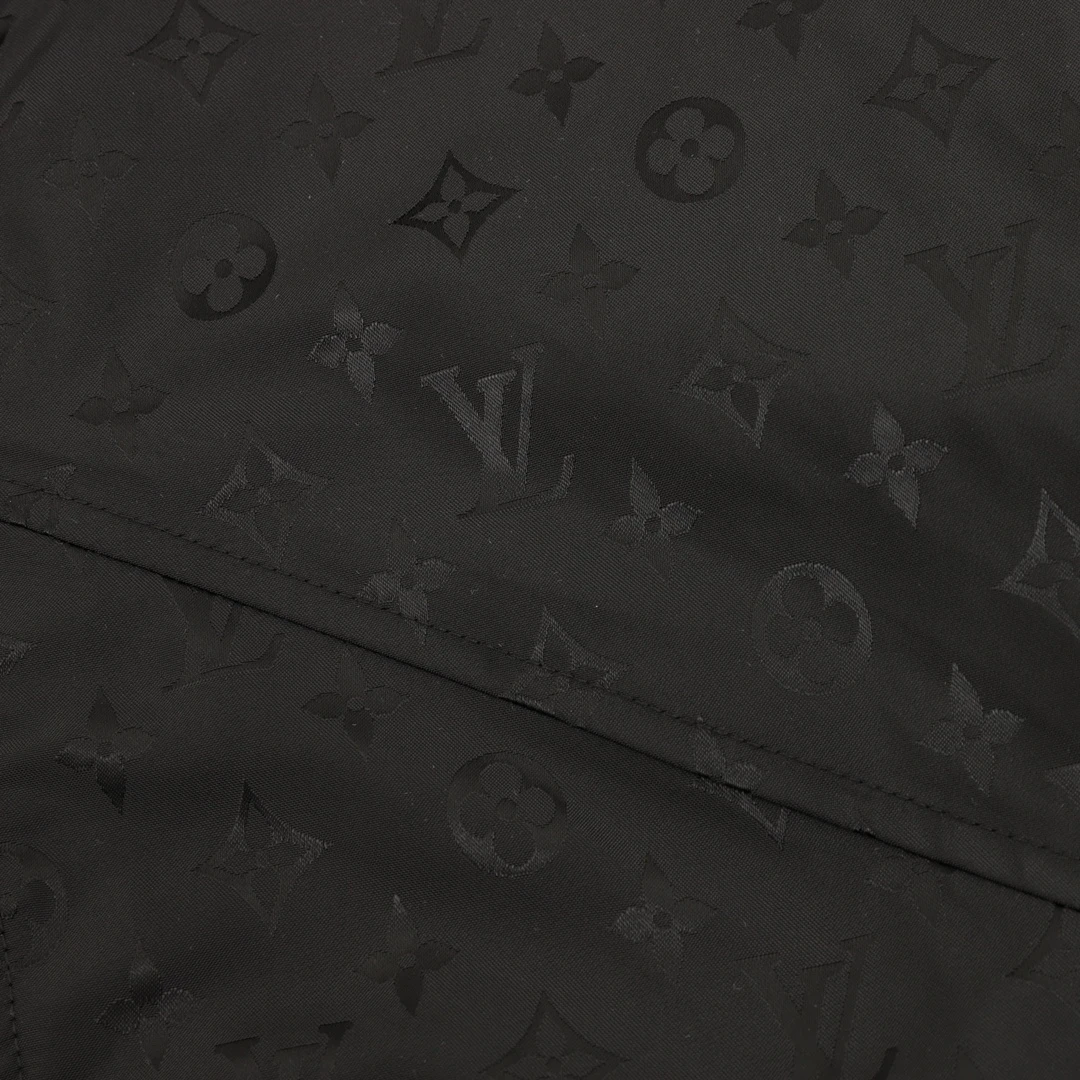 LV-Outwear-XS-L-280202512243582_4.webp