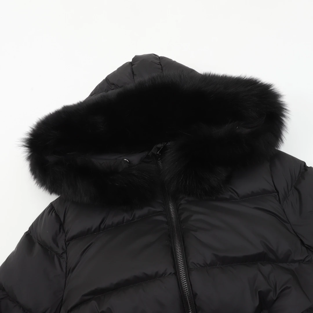 MONCLER-Outwear-0-3-600202512244347_3.webp