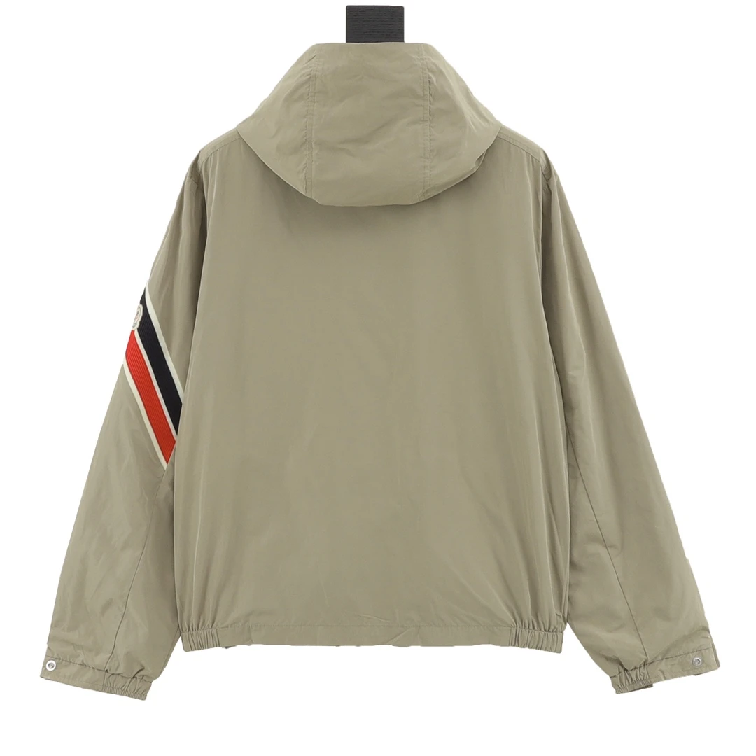 MONCLER-Outwear-1-4-330202512244377_2.webp