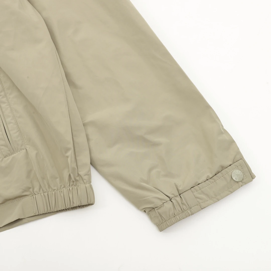 MONCLER-Outwear-1-4-330202512244377_5.webp