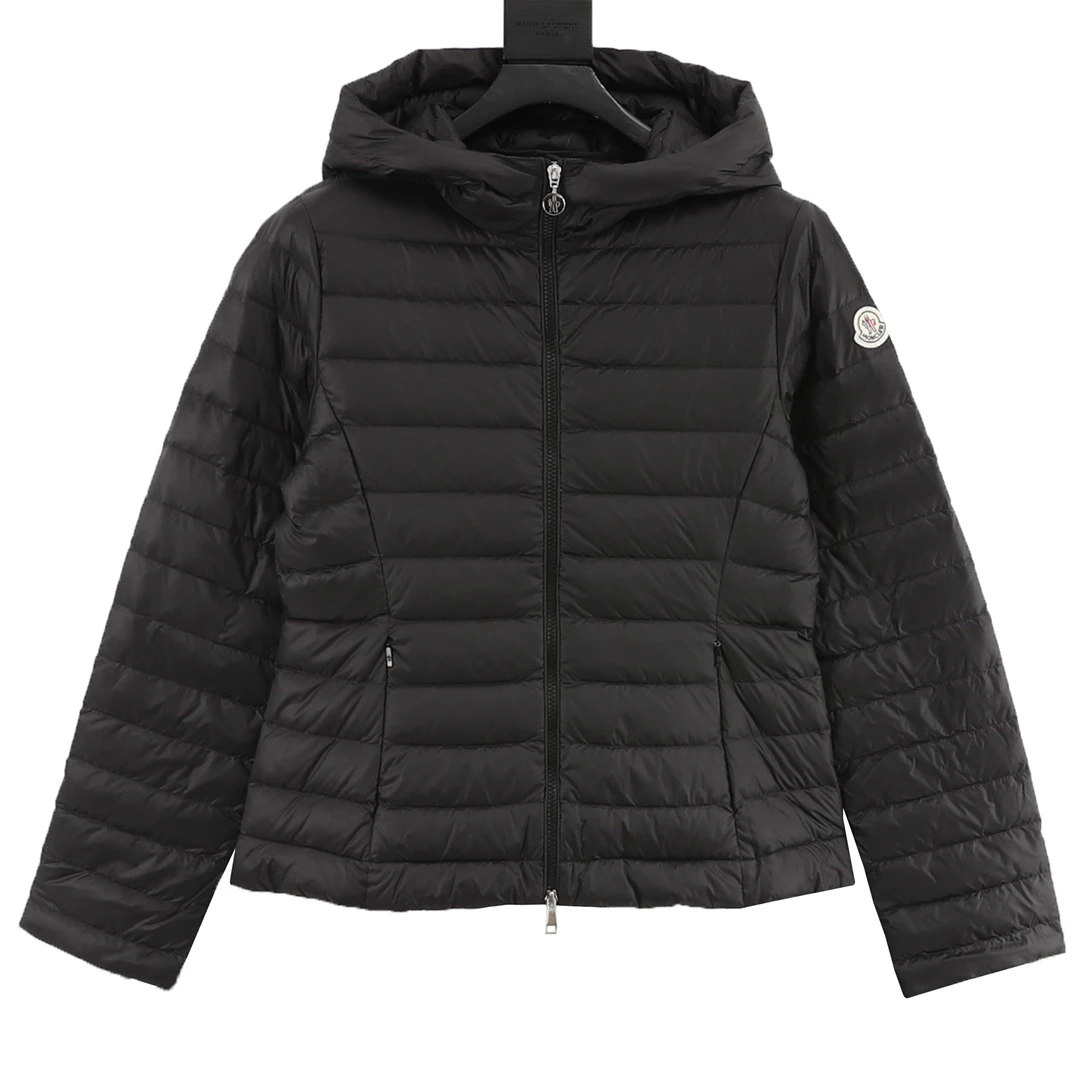 MONCLER-Outwear-1-4-550202512244393_1.webp