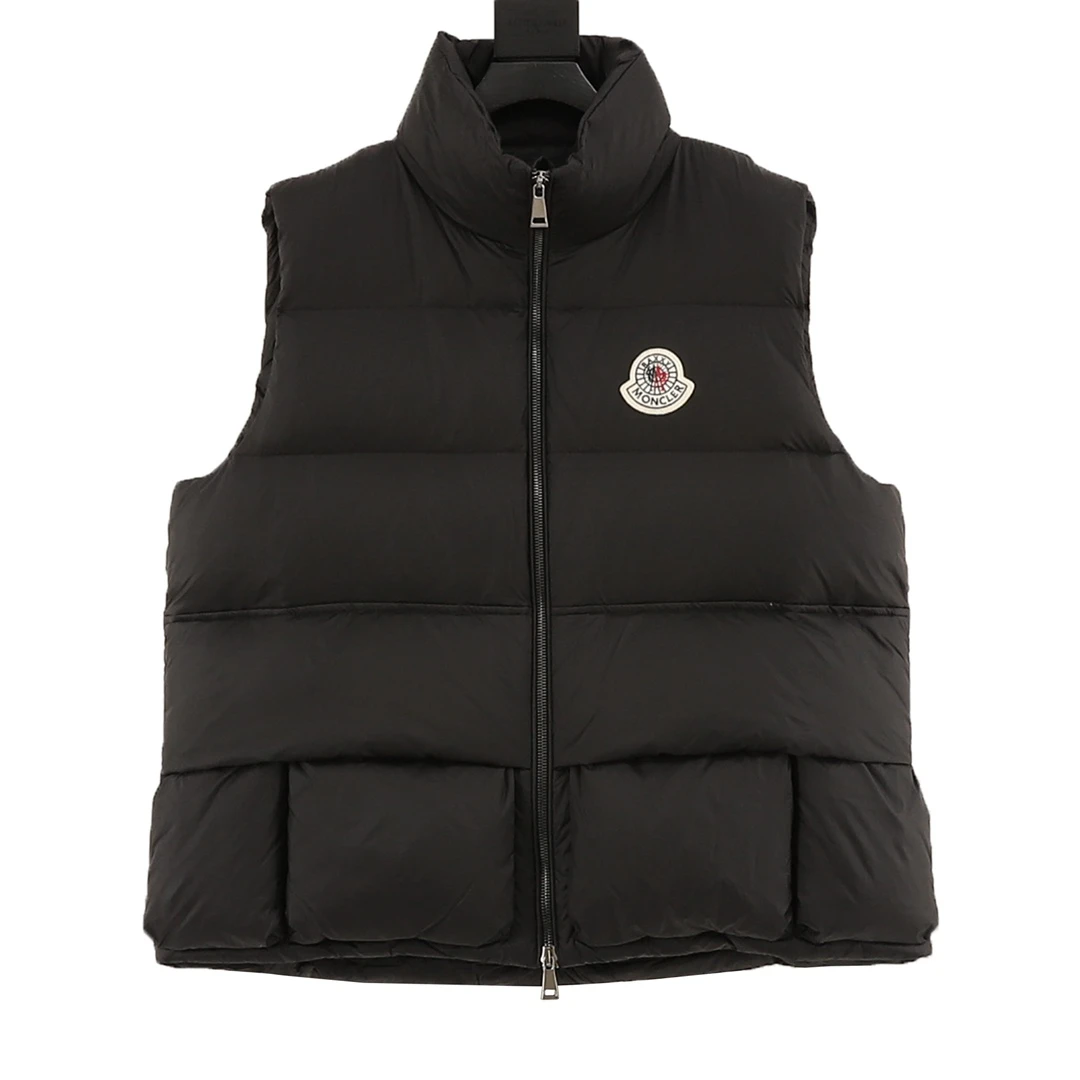 MONCLER-Outwear-1-4-610202512244405_1.webp