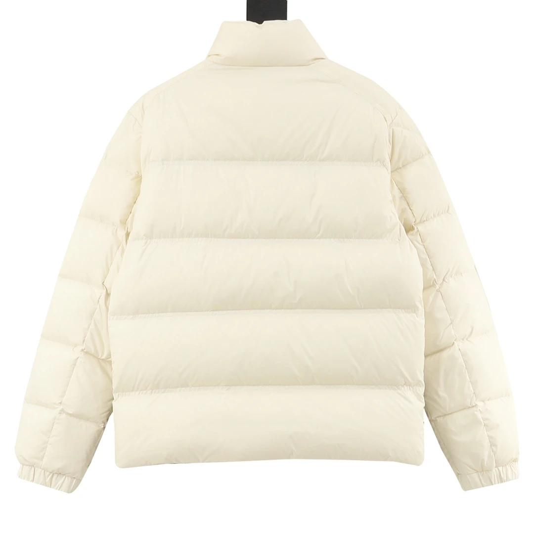 MONCLER-Outwear-1-5-650202512244446_2.webp