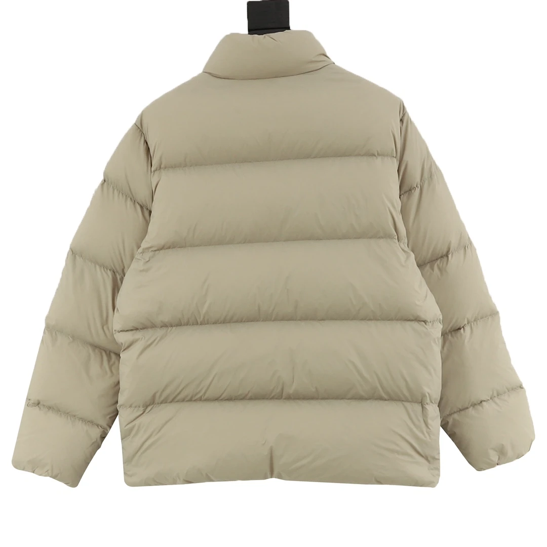 MONCLER-Outwear-1-5-700202512244450_2.webp