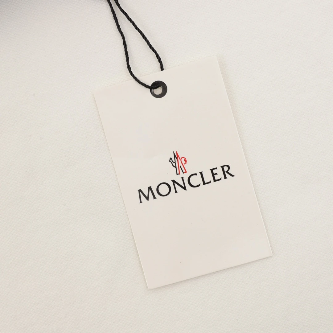 MONCLER-Topwear-M-XXL-110202512244529_7.webp
