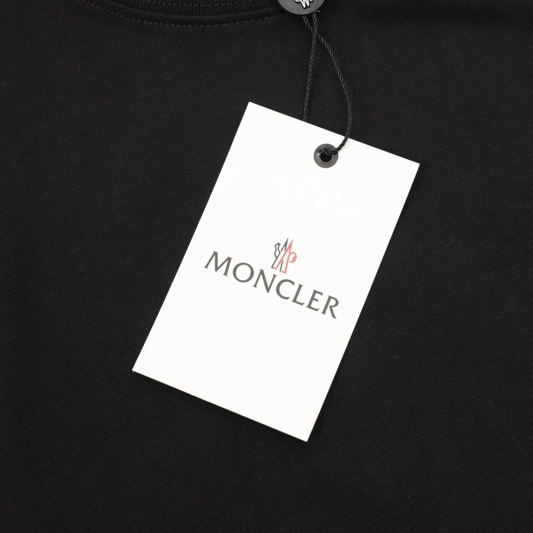 MONCLER-Topwear-S-XXL-80202512244635_6.webp