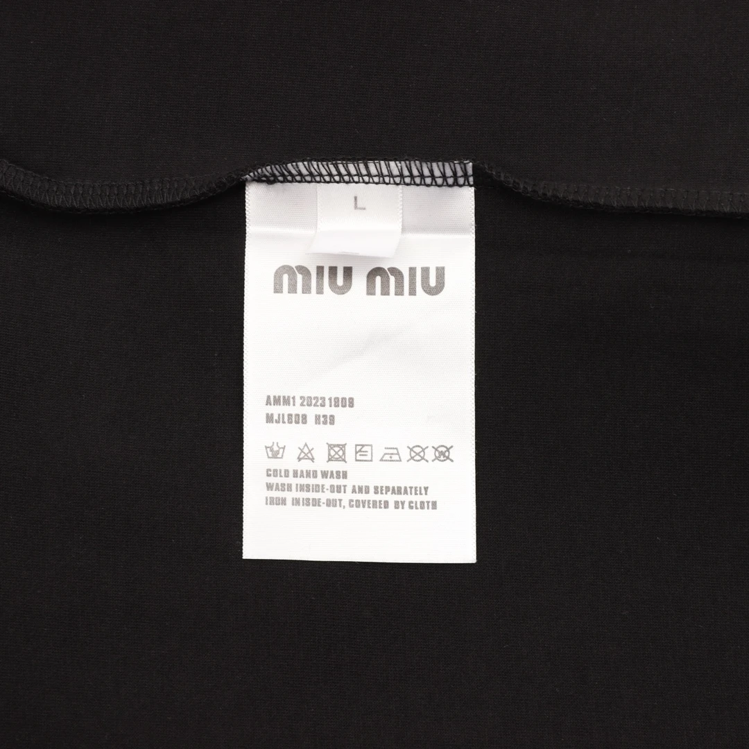 Miu-Miu-Topwear-M-XXXL-160202512244767_9.webp