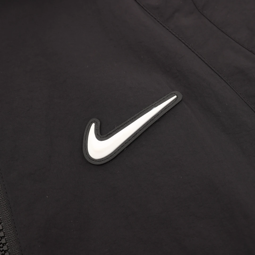 NIKE-Outwear-S-XL-260202512244845_4.webp