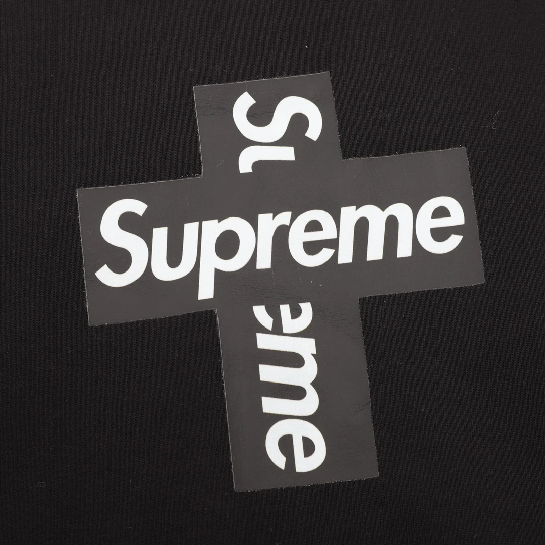 SUPREME-Topwear-S-XL-80202512245691_3.webp