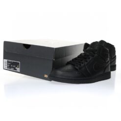 Alternative view of Air Jordan 1 High Sneaker 554724-093