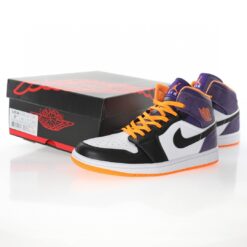 Alternative view of Air Jordan 1 High Sneaker 554724-117