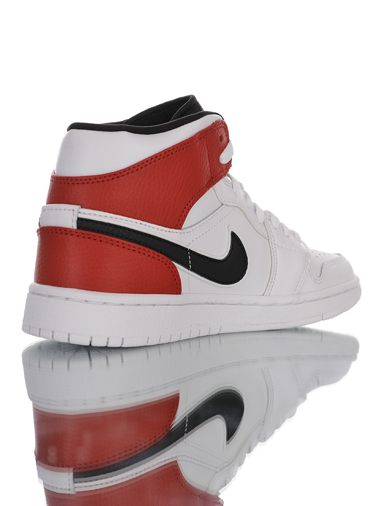 Alternative view of Air Jordan 1 High Sneaker 554725-116