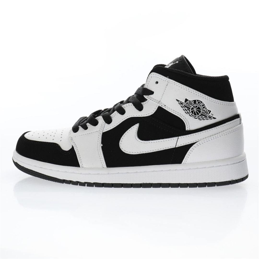 Air Jordan 1 High Sneaker 554742-113