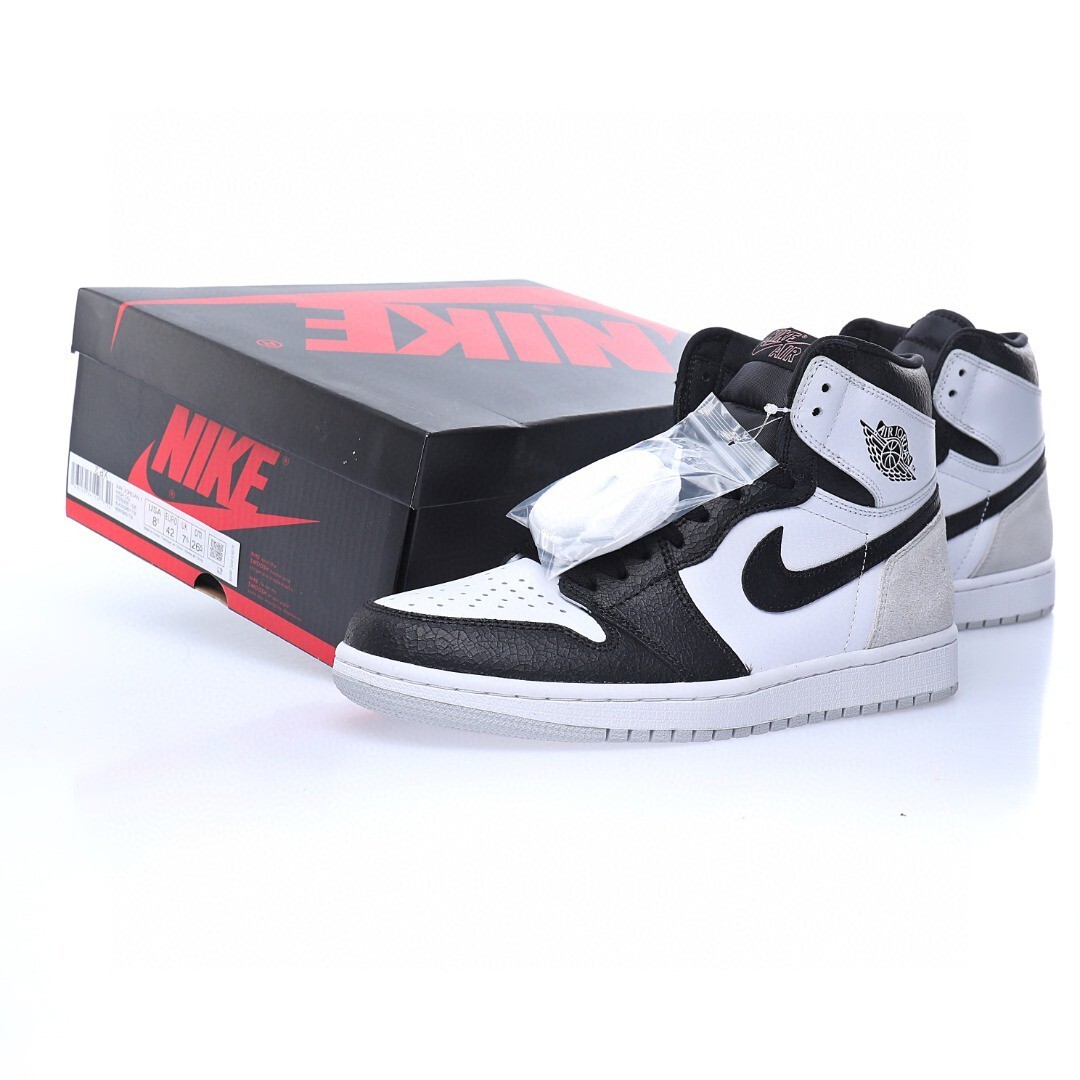 Alternative view of Air Jordan 1 High Sneaker 555088-108