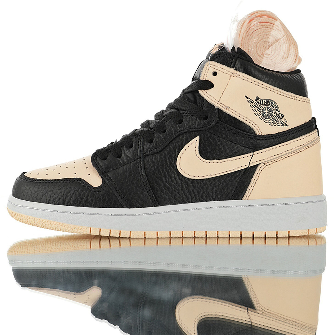 Air Jordan 1 High Sneaker 575441-081