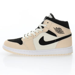 Air Jordan 1 High Sneaker BQ6472-800