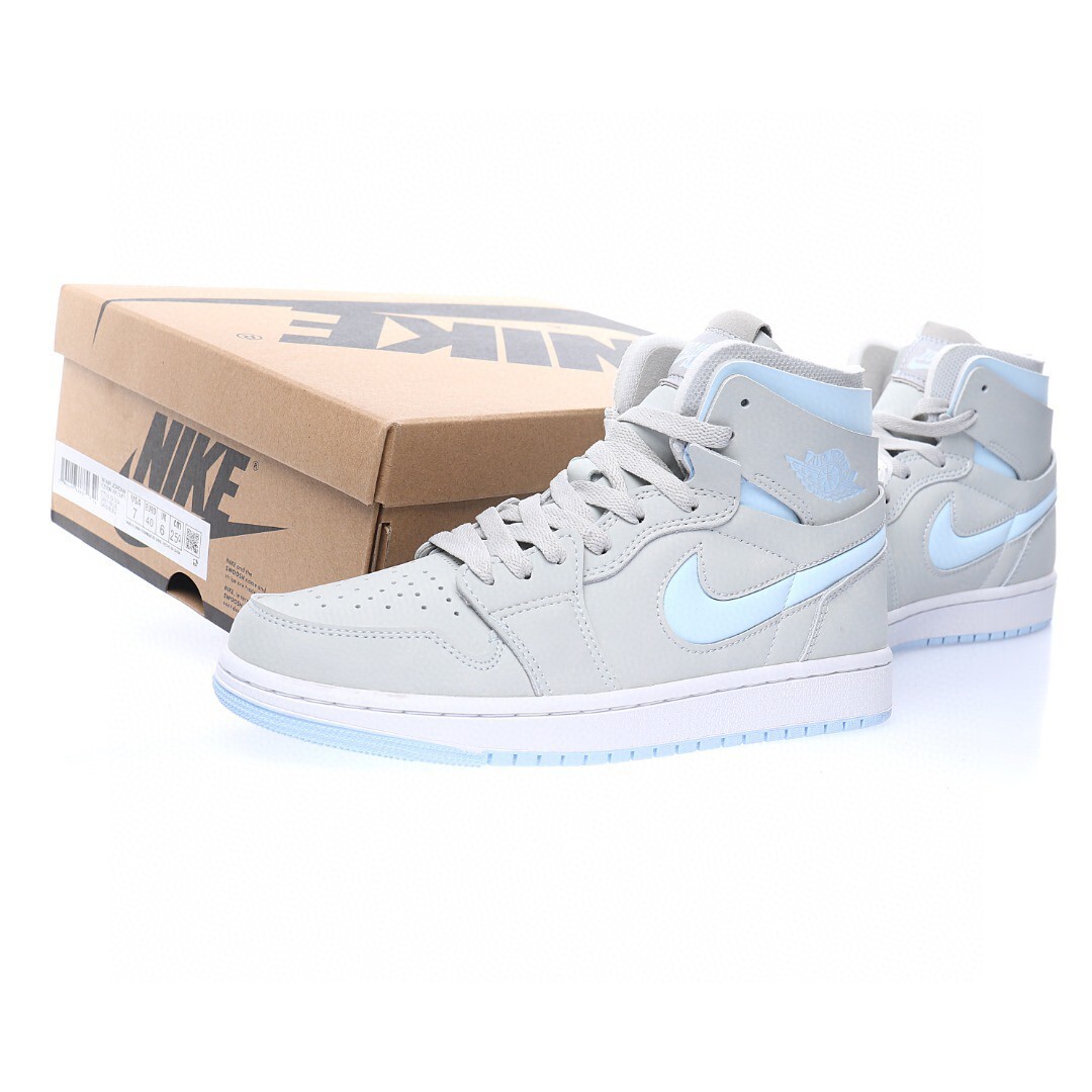 Alternative view of Air Jordan 1 High Sneaker CT0979-004
