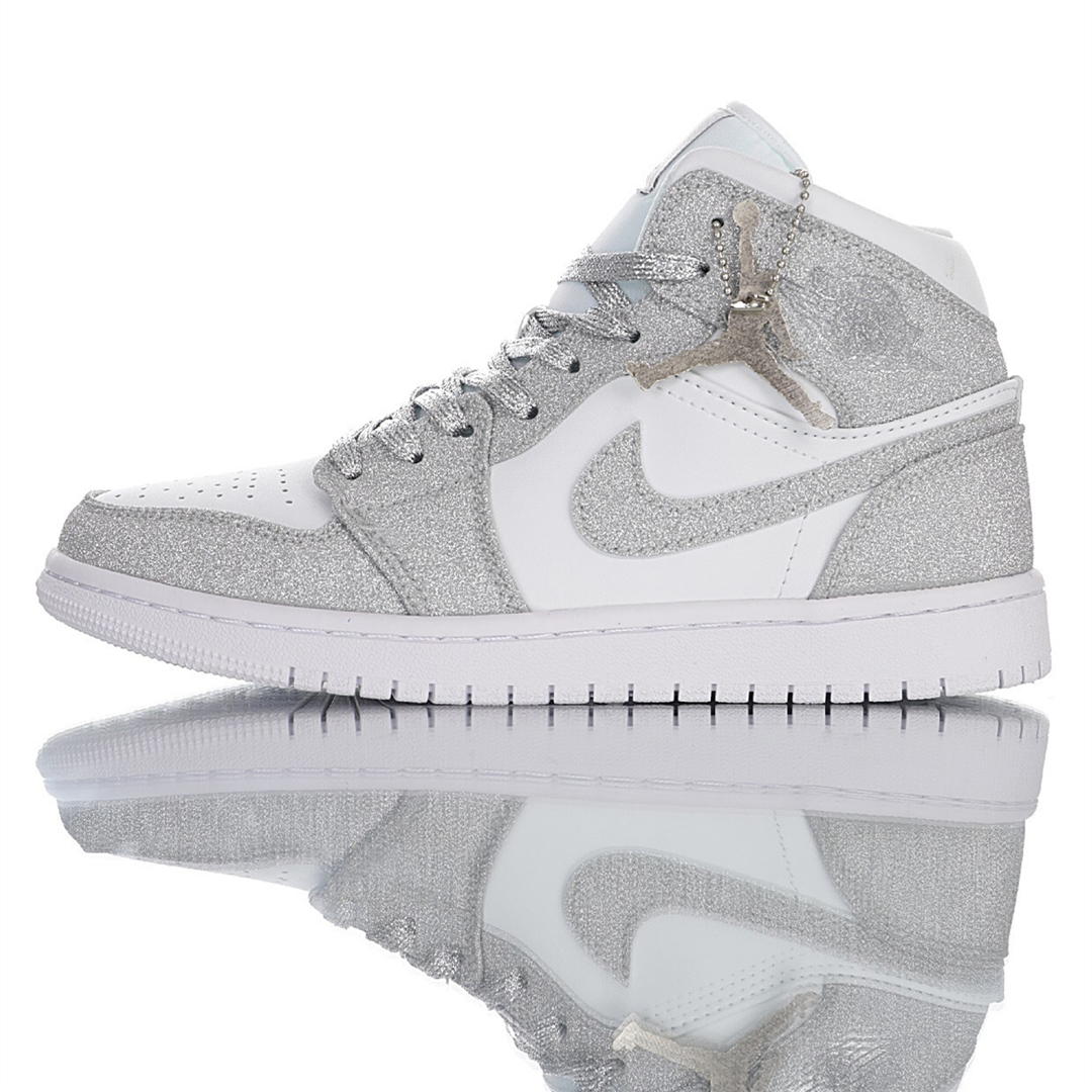 Air Jordan 1 High Sneaker CU2804-666