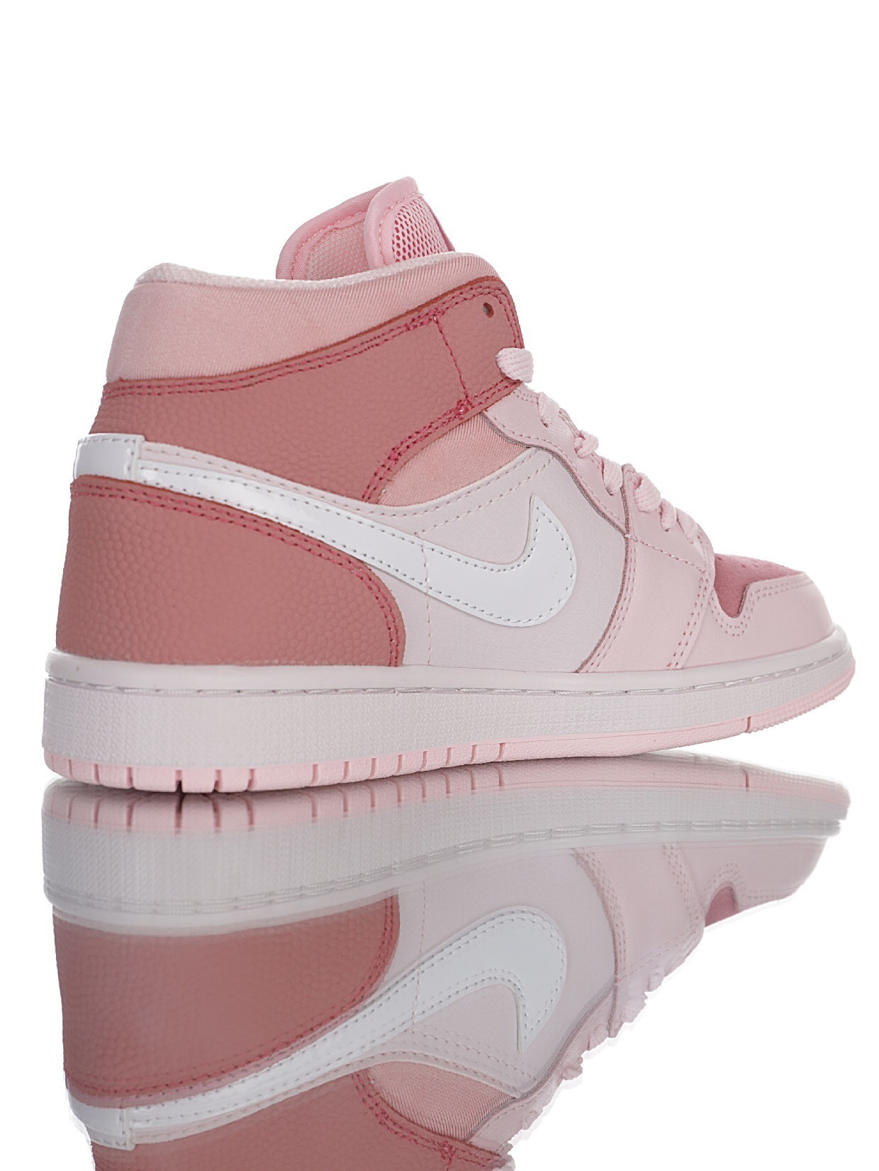 Alternative view of Air Jordan 1 High Sneaker CW5379-600