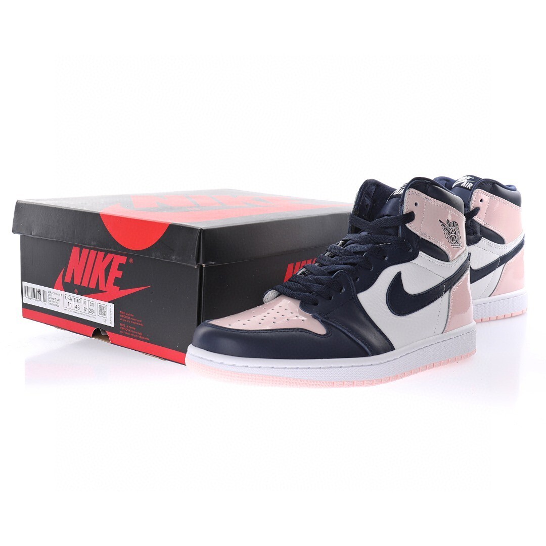 Alternative view of Air Jordan 1 High Sneaker DD9335-641