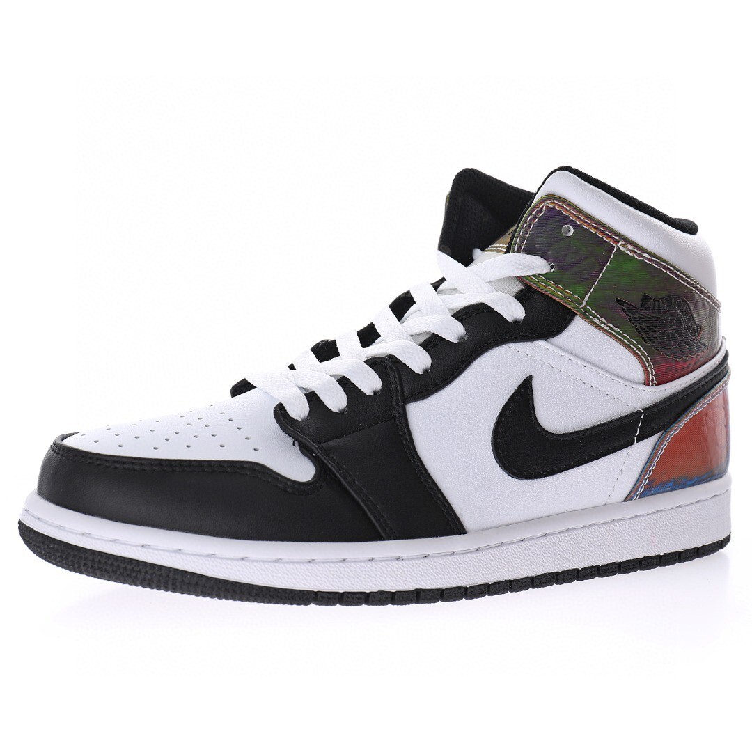 Alternative view of Air Jordan 1 High Sneaker DM7802-100