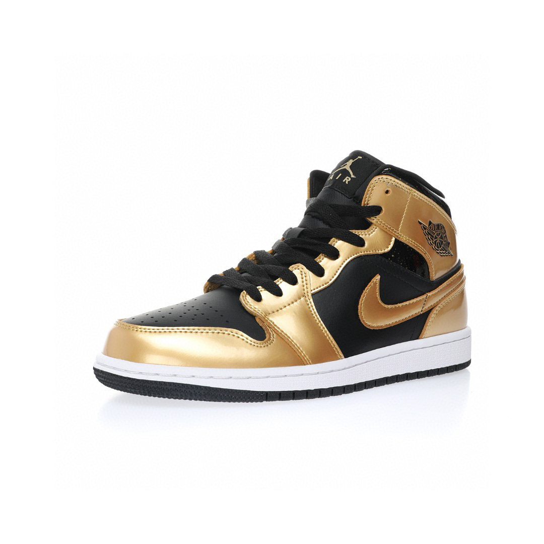 Alternative view of Air Jordan 1 High Sneaker DR6967-071