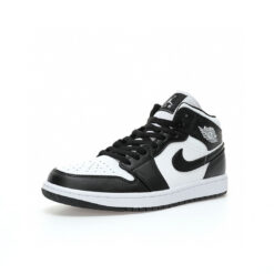 Alternative view of Air Jordan 1 High Sneaker DV0991-101