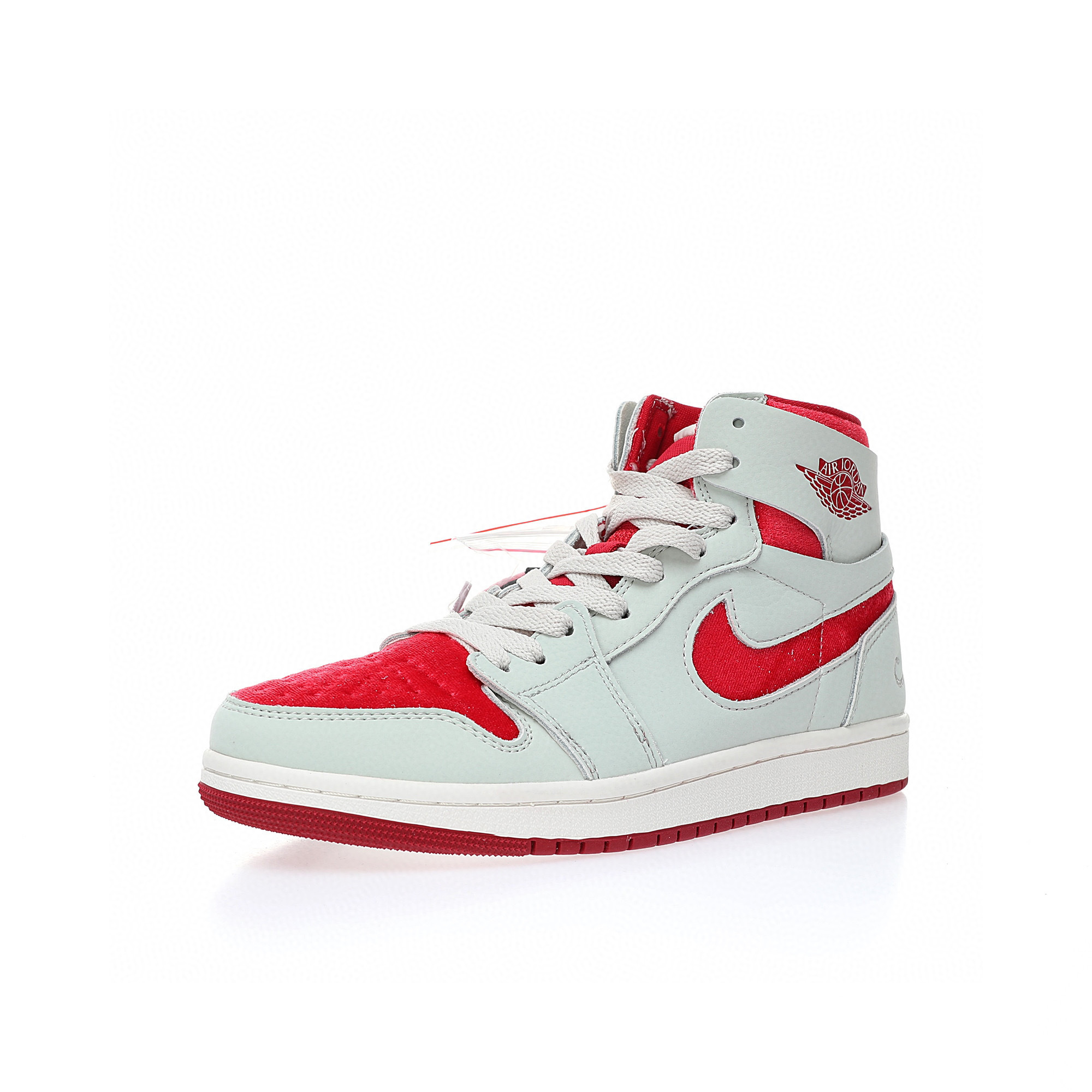 Alternative view of Air Jordan 1 High Sneaker DV1304-106