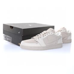 Alternative view of Air Jordan 1 Low Sneaker 919701-114