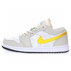 Air Jordan 1 Low Sneaker CK3022-107