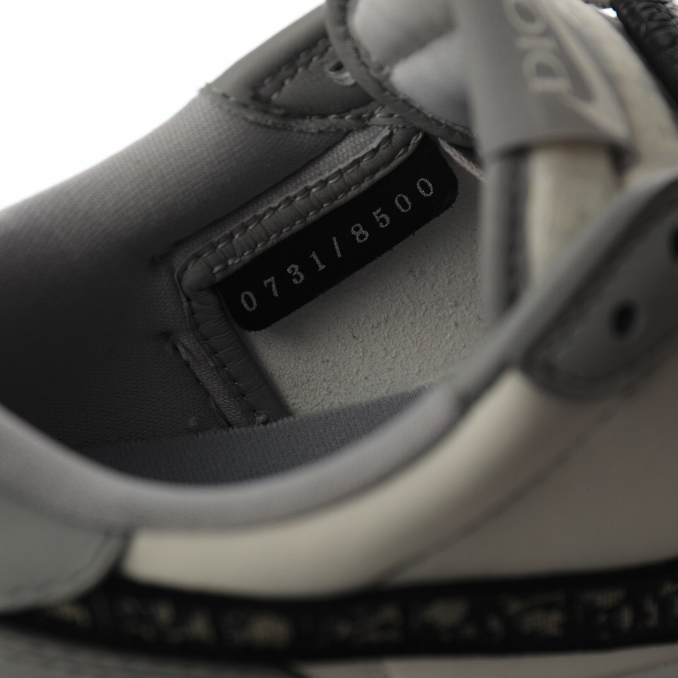 Alternative view of Air Jordan 1 Low Sneaker CN8608-002