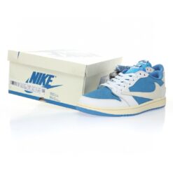 Alternative view of Air Jordan 1 Low Sneaker CQ4277-212