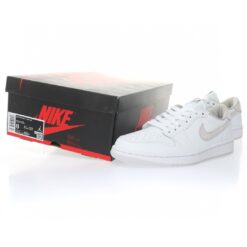 Alternative view of Air Jordan 1 Low Sneaker CZ0790-100