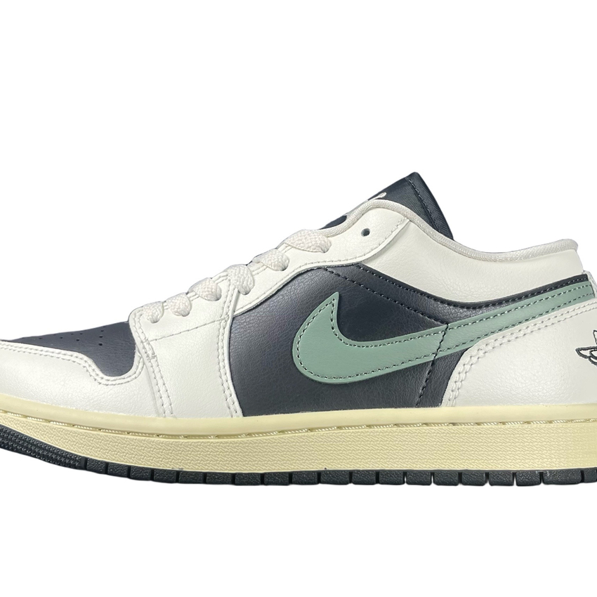 Air Jordan 1 Low Sneaker DC0774-001