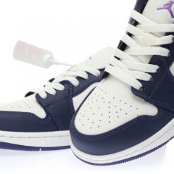 Alternative view of Air Jordan 1 Low Sneaker DC0774-502