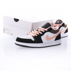 Alternative view of Air Jordan 1 Low Sneaker DH0210-100