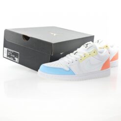 Alternative view of Air Jordan 1 Low Sneaker DJ6909-100