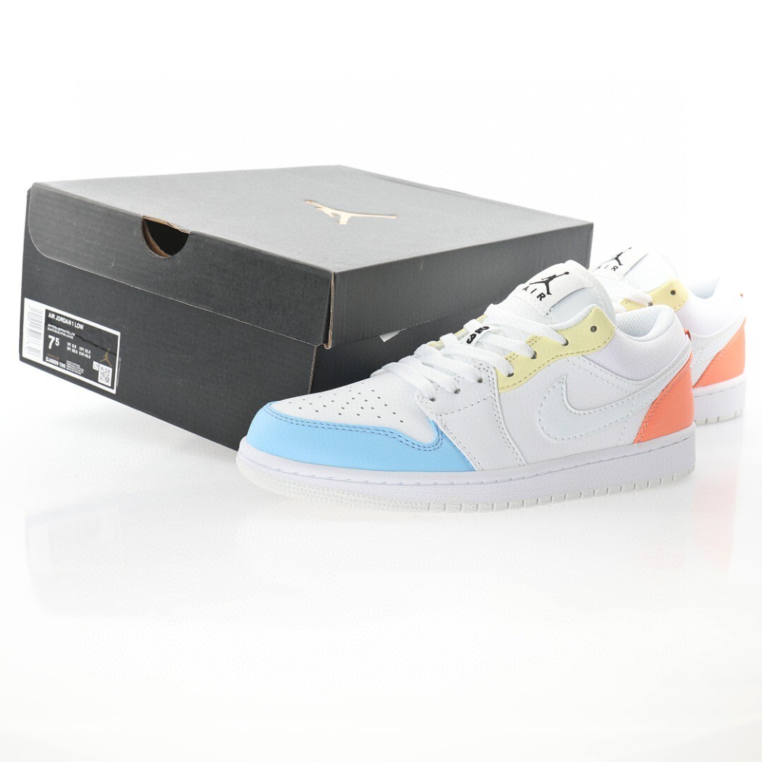 Alternative view of Air Jordan 1 Low Sneaker DJ6909-100