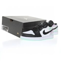 Alternative view of Air Jordan 1 Low Sneaker DM1199-100