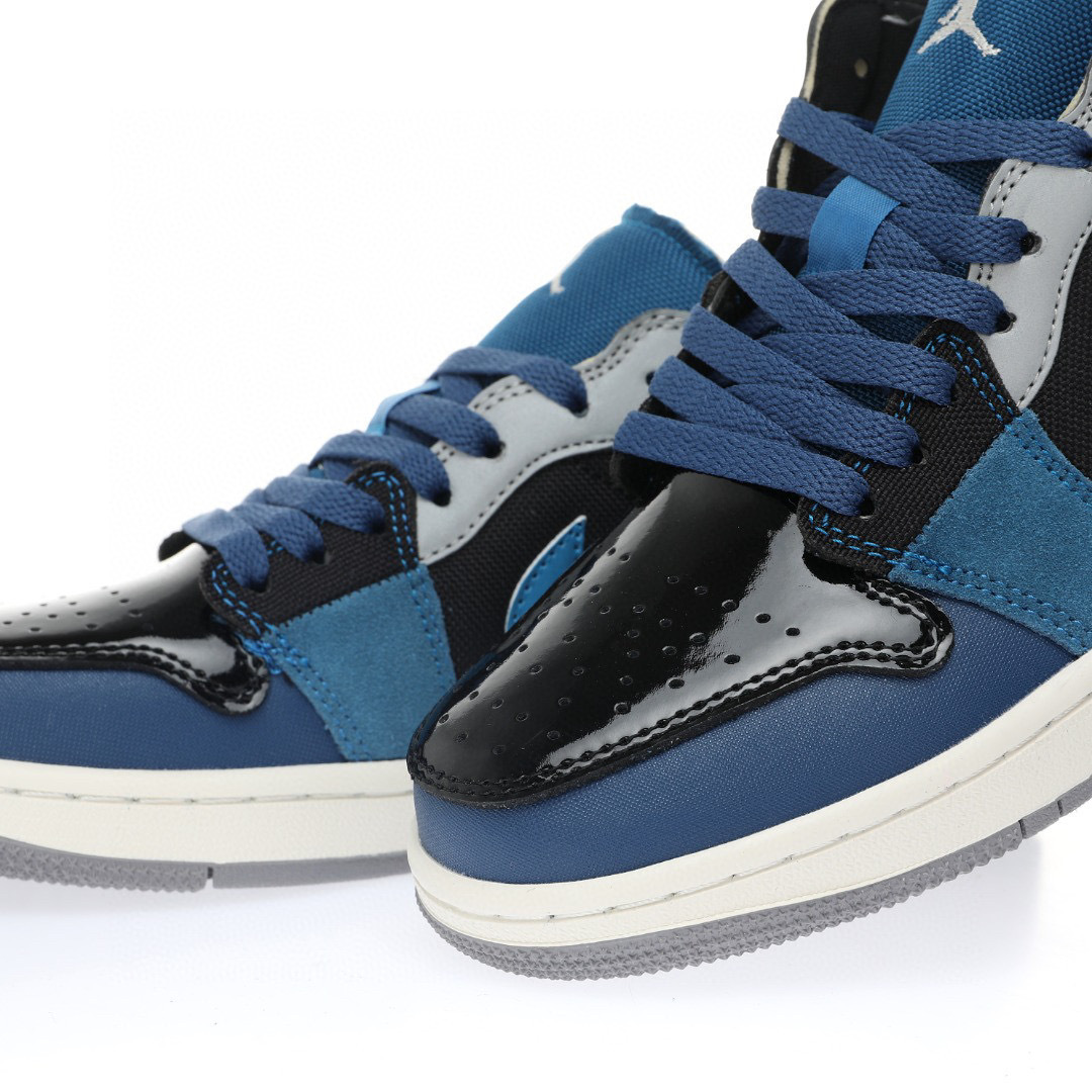 Alternative view of Air Jordan 1 Low Sneaker DR8667-400